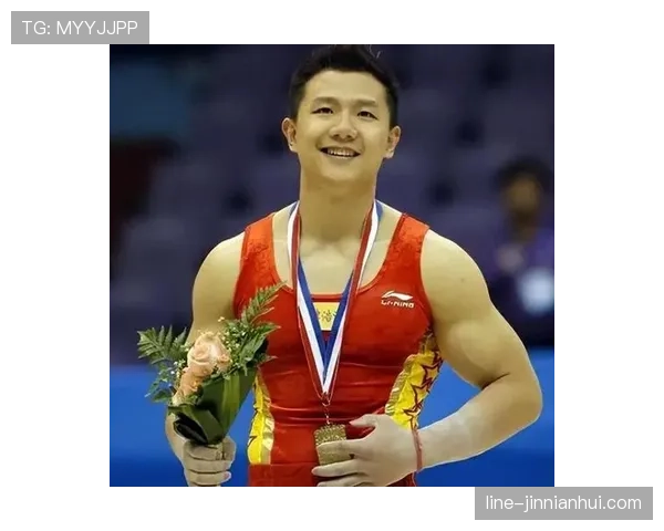 陈一冰退役后这身材管理也太狠了，体操人是不是都偷偷装了永动机？
